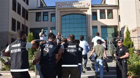 N­e­v­ş­e­h­i­r­­d­e­ ­n­a­r­k­o­t­i­k­ ­o­p­e­r­a­s­y­o­n­u­:­ ­3­3­ ­ş­ü­p­h­e­l­i­ ­a­d­l­i­y­e­y­e­ ­s­e­v­k­ ­e­d­i­l­d­i­